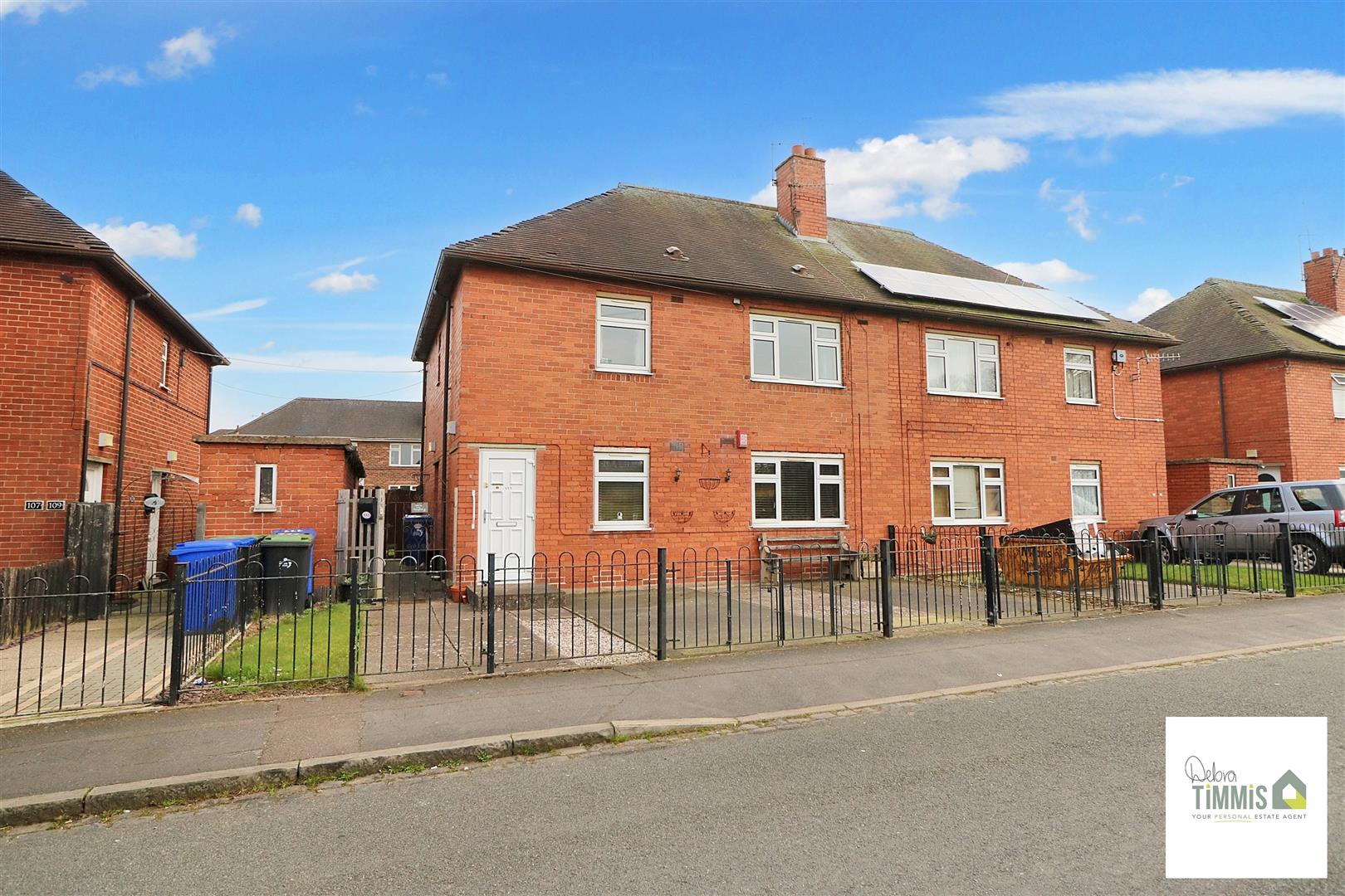 2 bed property in Abbey Road, Stoke-On-Trent